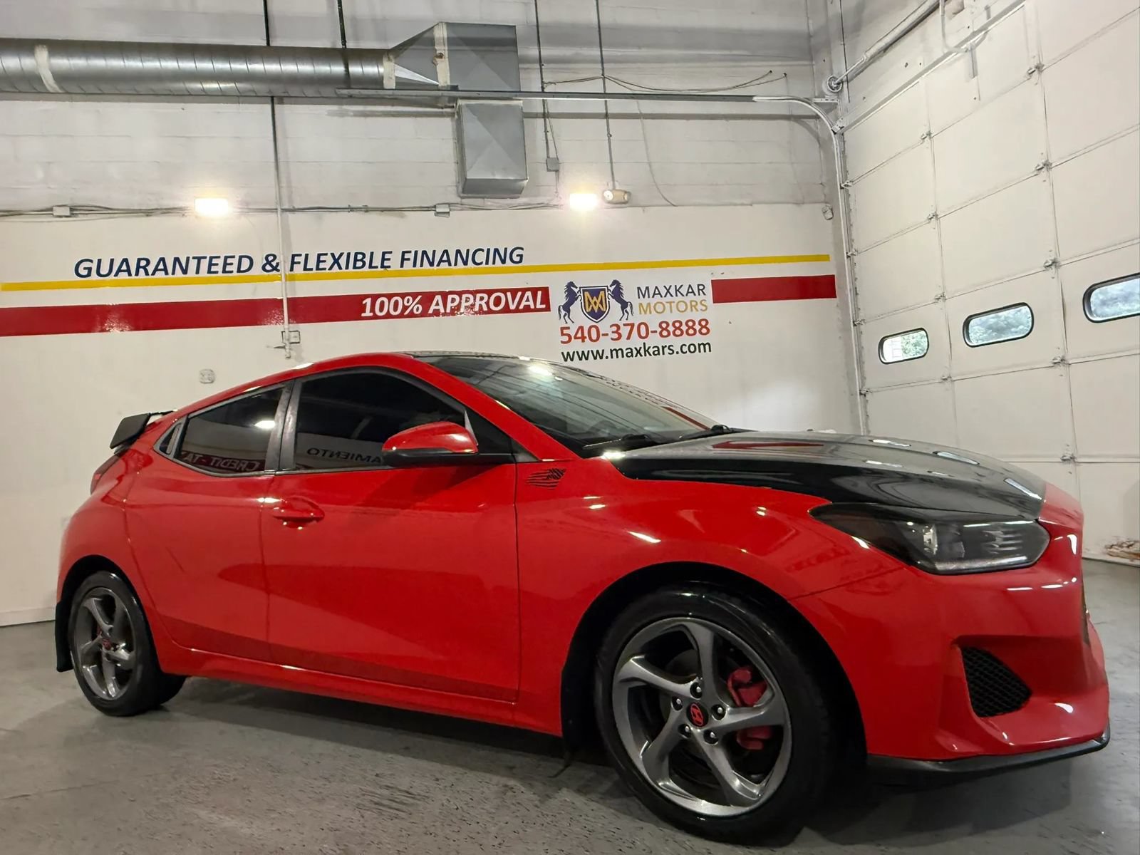 Used 2019 Hyundai Veloster 2.0 FWD image 4