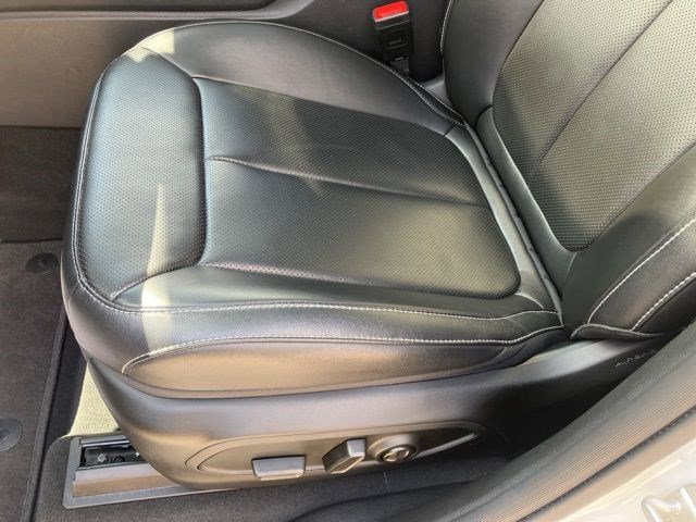 Certified 2023 Jeep Grand Cherokee Limited w/ Luxury Tech Group II AWD/4WD image 11