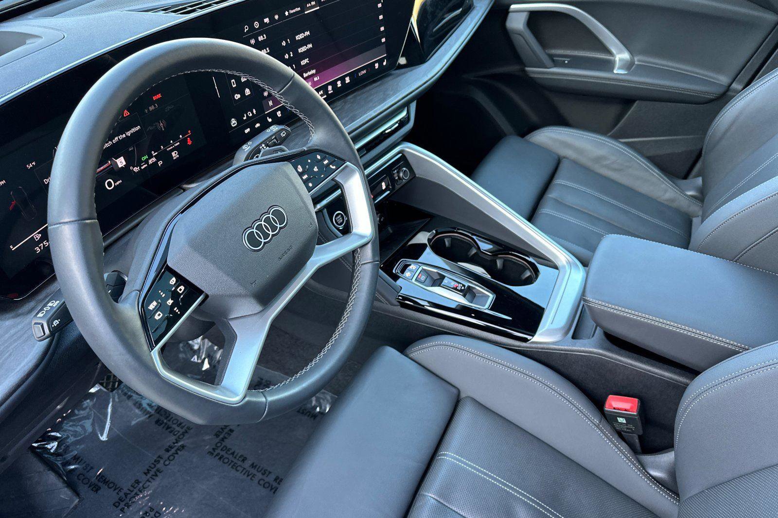 Used 2025 Audi Q5 Premium Plus w/ Premium Plus image 10