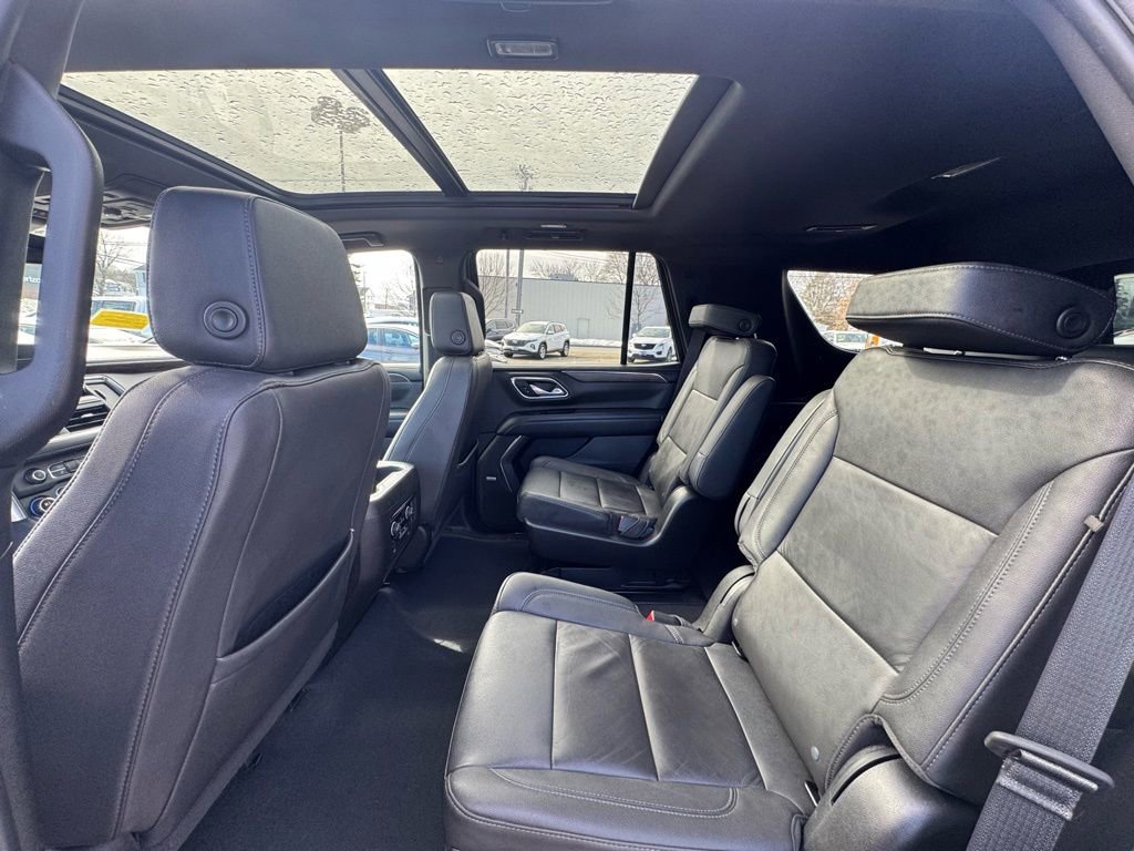 Used 2023 Chevrolet Tahoe Z71 w/ Luxury Package image 15