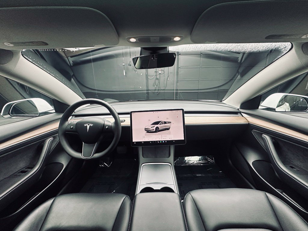 Used 2023 Tesla Model 3 Standard Range RWD image 31