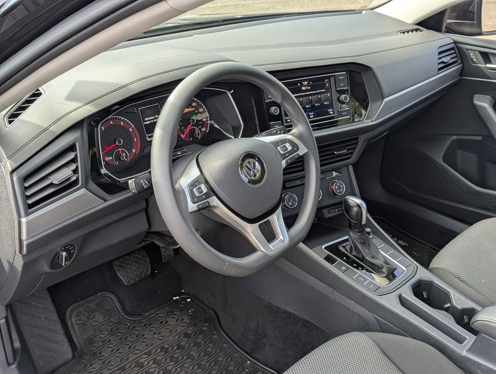 Used 2021 Volkswagen Jetta S w/ Driver Assistance Package FWD image 12