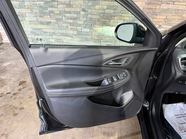 Used 2025 Buick Encore GX Preferred FWD image 11