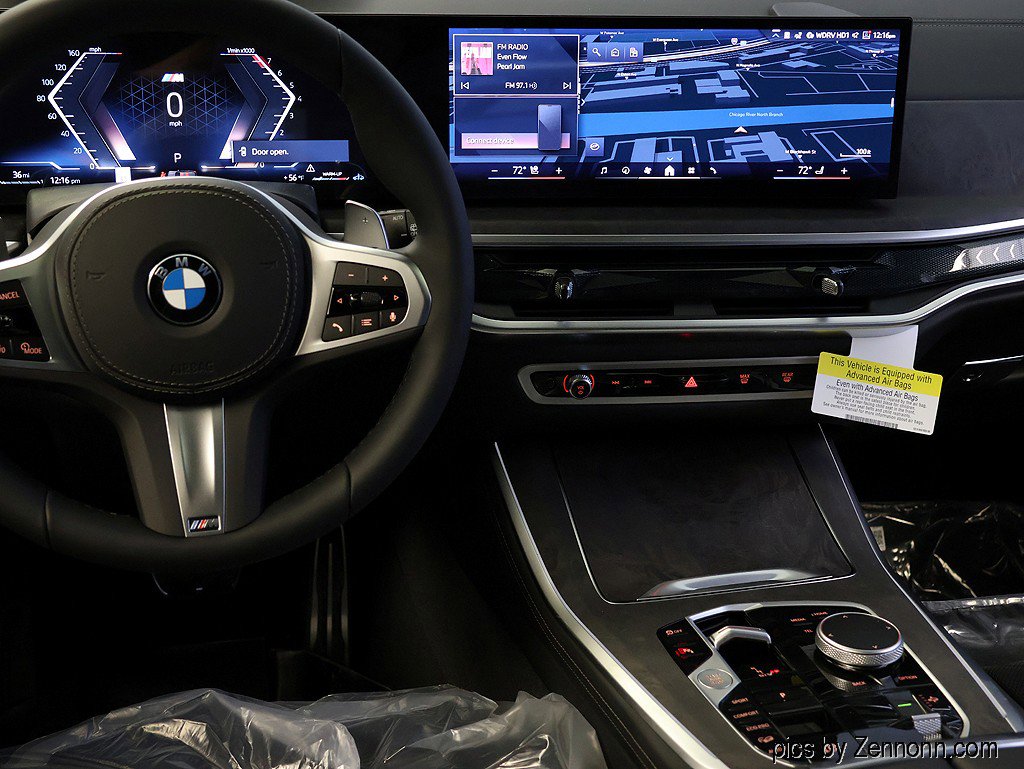 New 2026 BMW X5 xDrive40i w/ M Sport Package AWD/4WD image 16