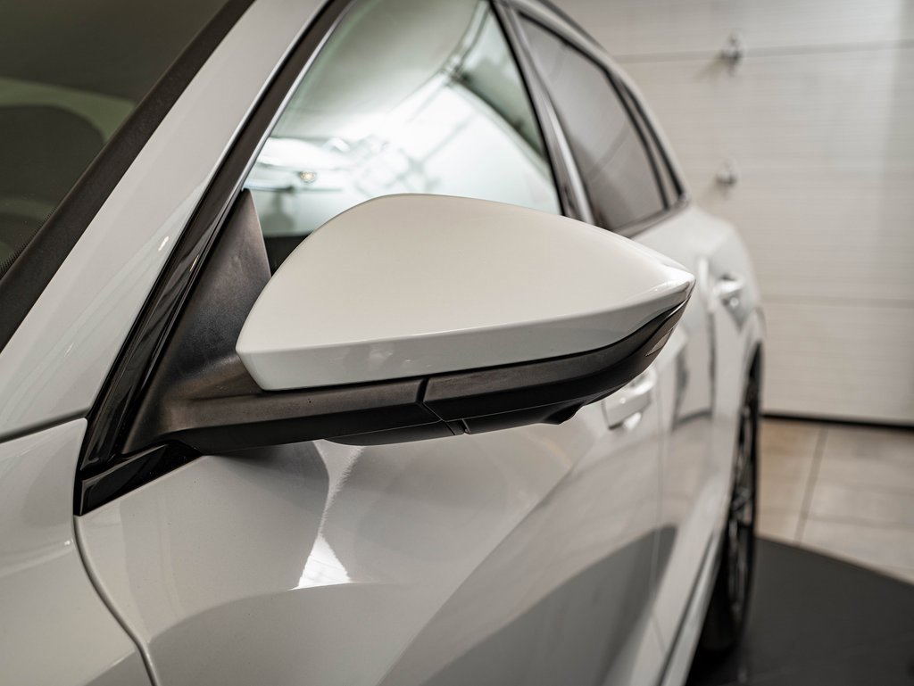 Used 2021 Audi e-tron Premium w/ Convenience Plus Package image 16