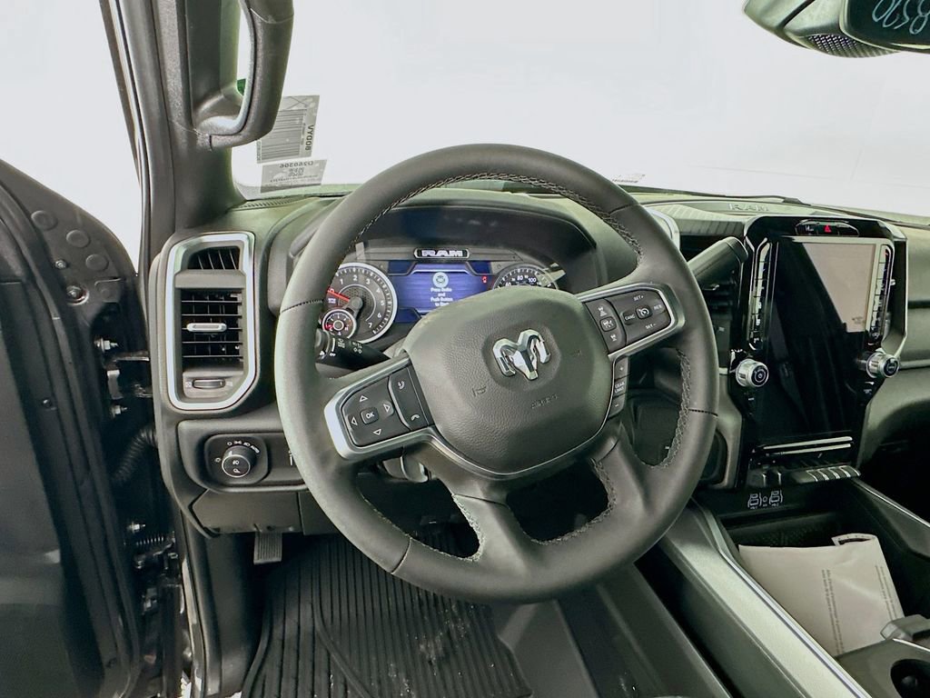 New 2026 RAM 2500 Big Horn AWD/4WD image 16