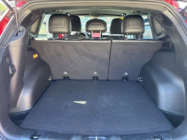 Used 2025 Jeep Compass Trailhawk w/ Trailhawk Elite Group image 24