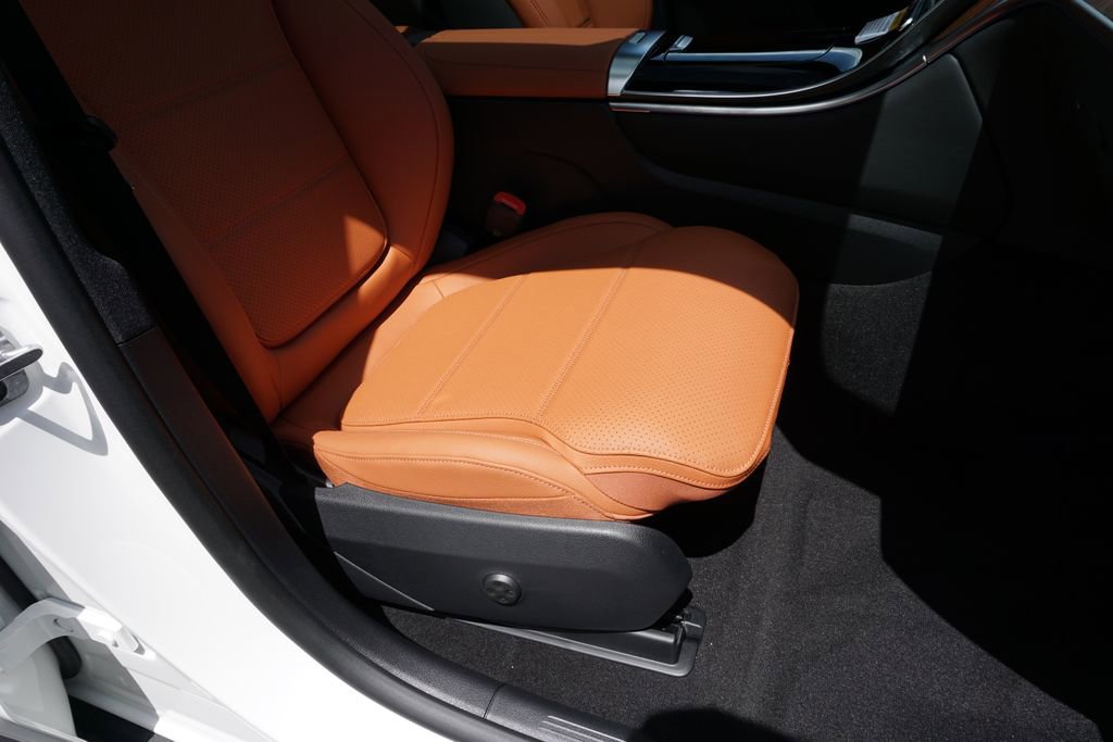 Certified 2025 Mercedes-Benz GLC 350e 4MATIC image 66