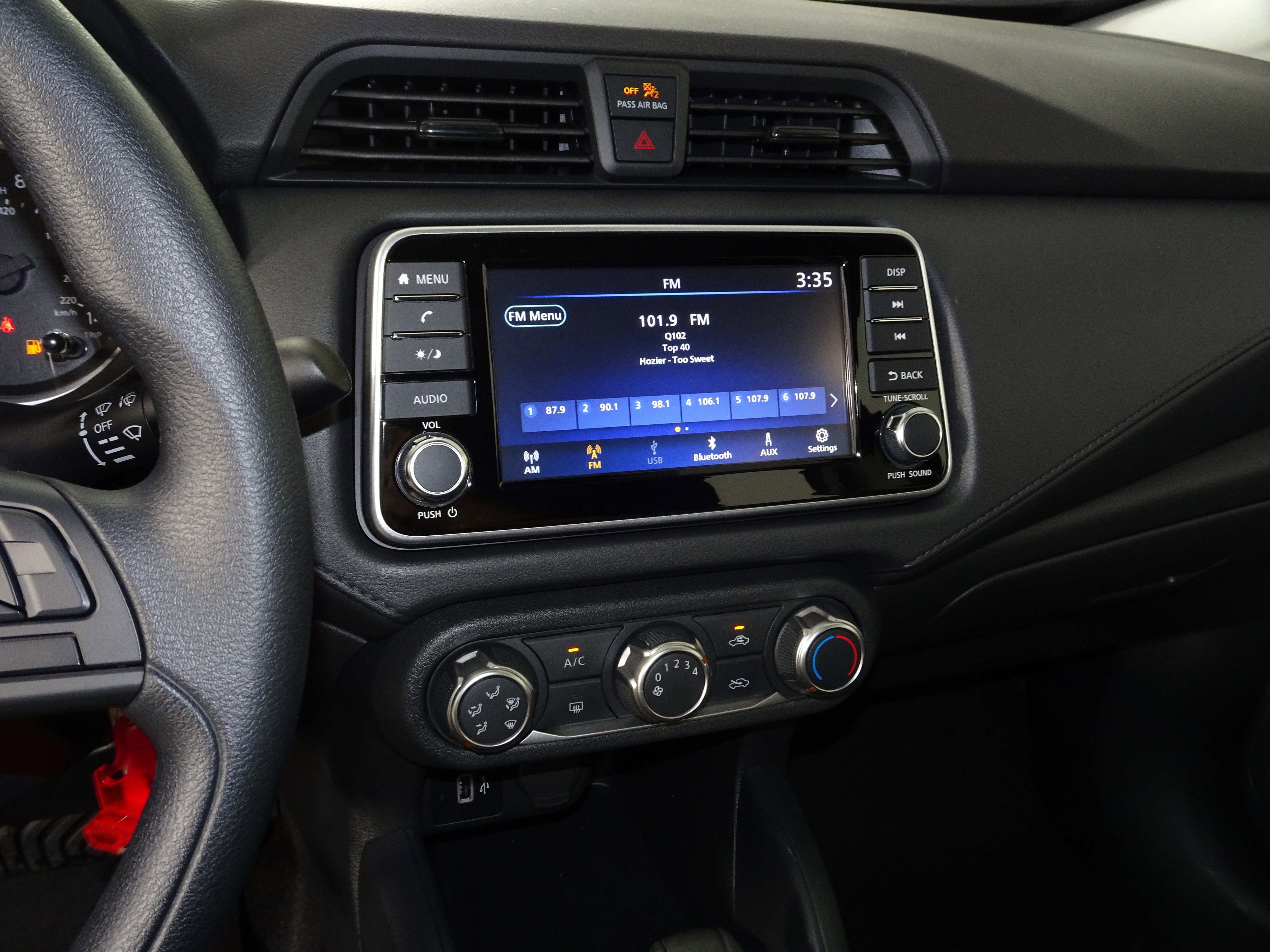 New 2025 Nissan Versa S w/ Trunk Package image 9