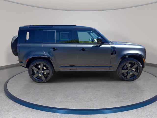 New 2026 Land Rover Defender 110 X-Dynamic SE AWD/4WD image 4