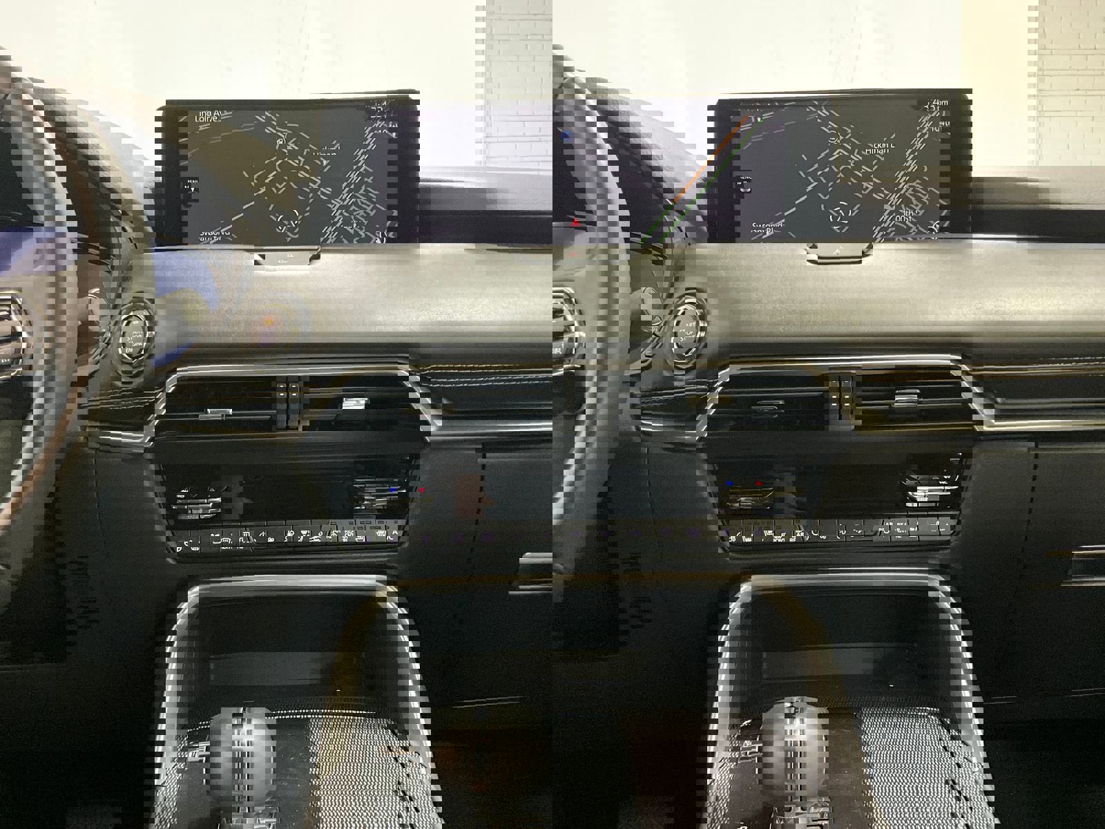 Used 2024 MAZDA CX-90 3.3 Turbo w/ Premium Plus Pkg image 8