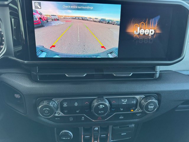 New 2026 Jeep Gladiator Sport AWD/4WD image 31