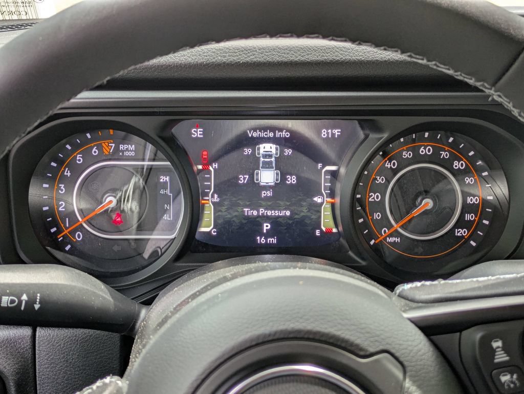 New 2026 Jeep Gladiator Sport AWD/4WD image 17