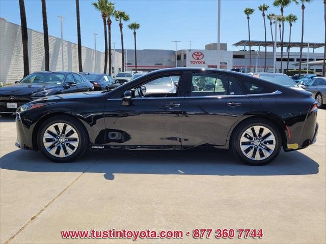 Certified 2022 Toyota Mirai w/ Advanced Technology Package RWD image 2