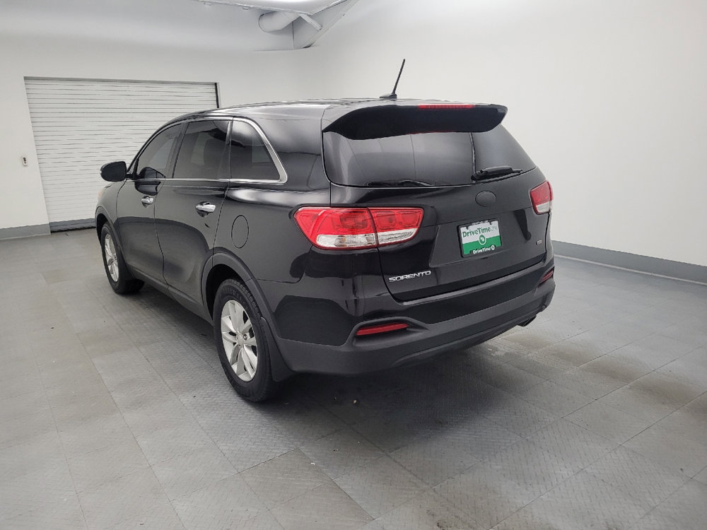 Used 2016 Kia Sorento L image 5