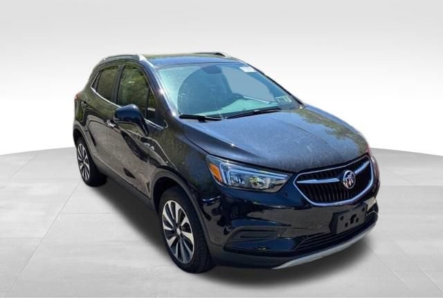 Used 2022 Buick Encore Preferred w/ Safety Package image 2