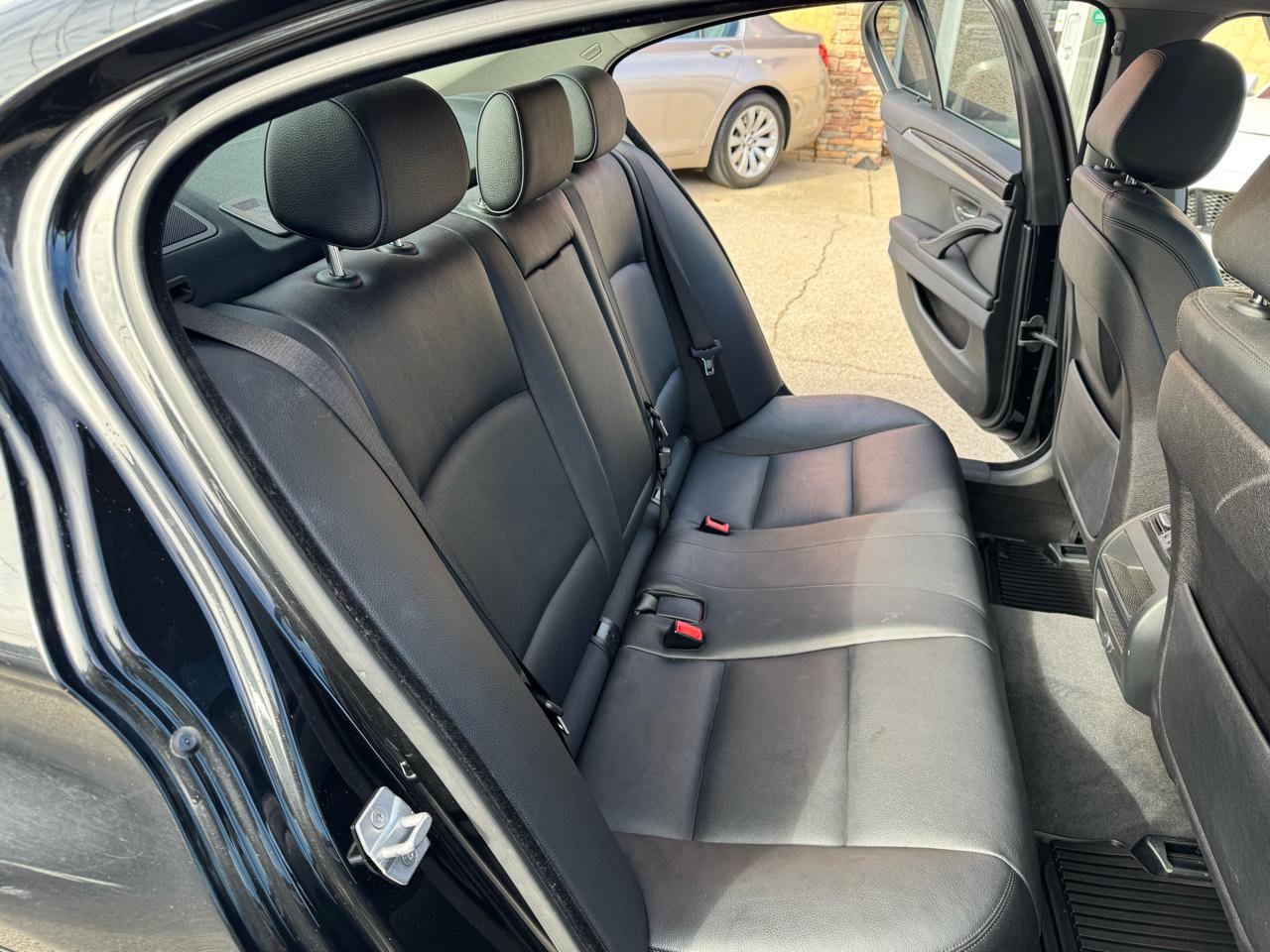 Used 2015 BMW 528i Sedan image 21