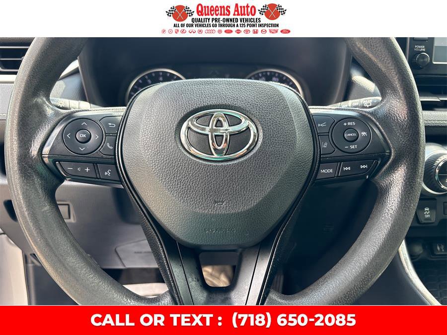 Used 2019 Toyota RAV4 XLE w/ All Weather Liner Package AWD/4WD image 20