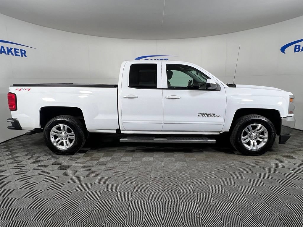Used 2017 Chevrolet Silverado 1500 LT w/ True North Edition AWD/4WD image 7