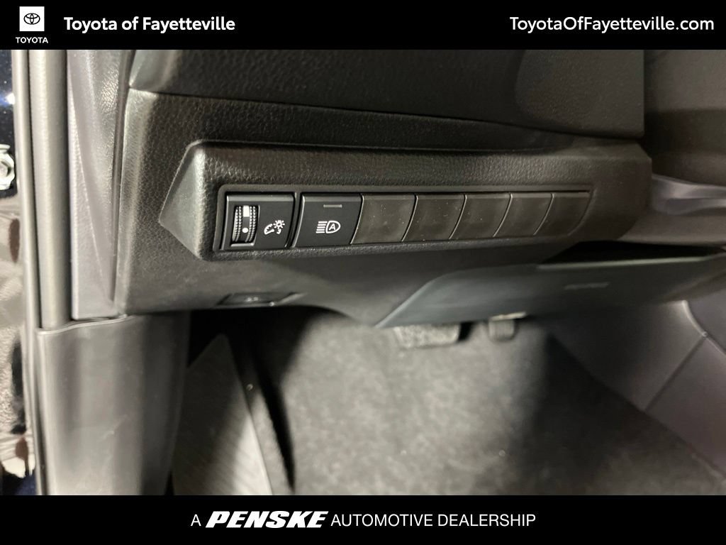 Used 2026 Toyota Corolla LE FWD image 24