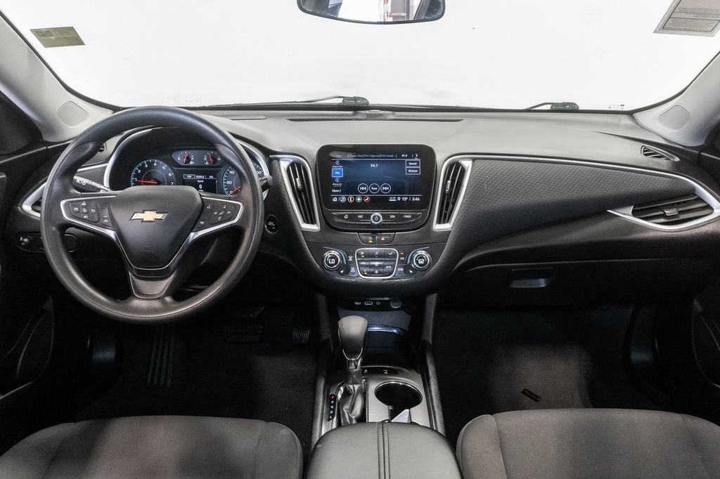 Used 2024 Chevrolet Malibu LT FWD image 26