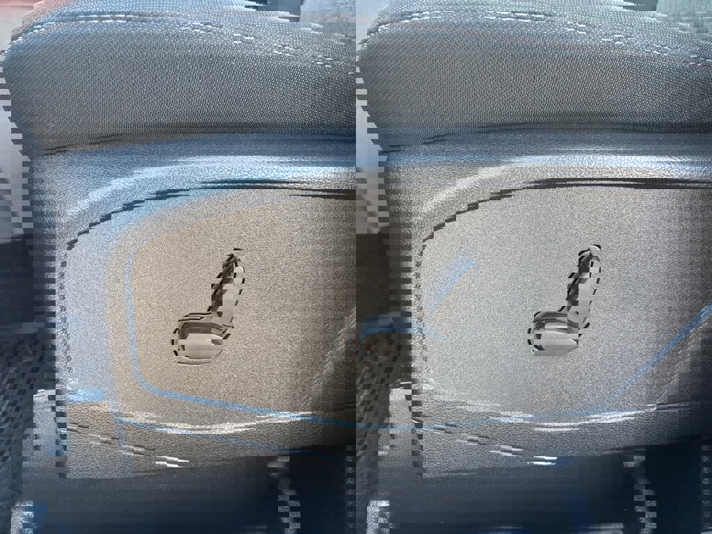 Used 2019 Ford Transit Connect XLT w/ Trailer Tow Package image 19