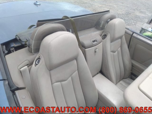 Used 2005 Cadillac XLR RWD image 7