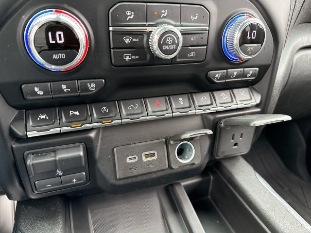 Used 2021 GMC Sierra 1500 Denali w/ Denali Ultimate Package AWD/4WD image 19