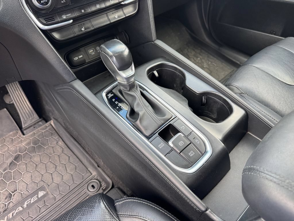 Used 2019 Hyundai Santa Fe Limited FWD image 21