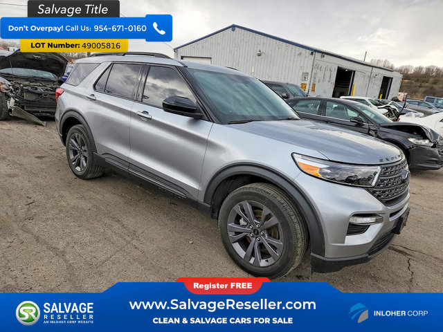Used 2022 Ford Explorer XLT w/ Equipment Group 202A AWD/4WD image 5