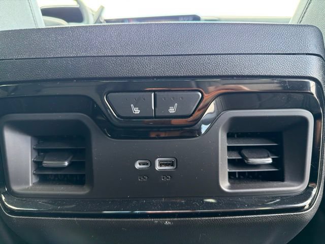Certified 2025 Chevrolet Silverado 2500 ZR2 w/ Technology Package AWD/4WD image 19