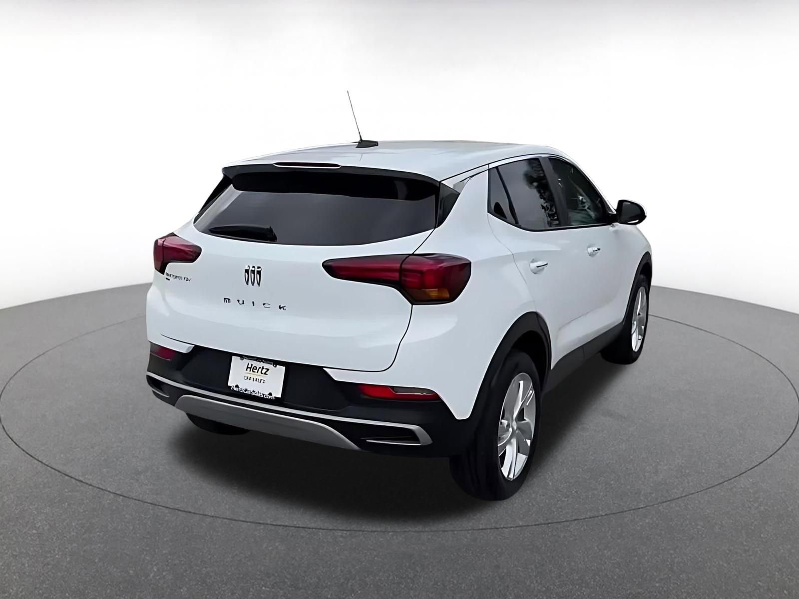 Used 2025 Buick Encore GX Preferred AWD/4WD image 15