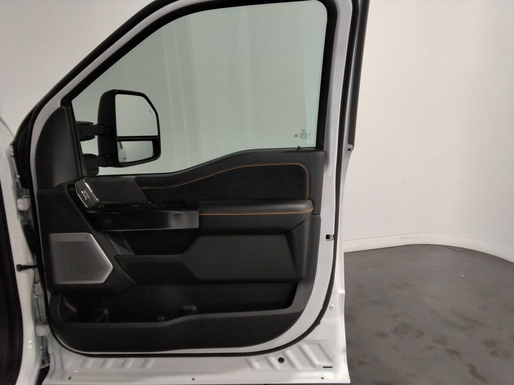 Used 2024 Ford F250 Platinum image 46