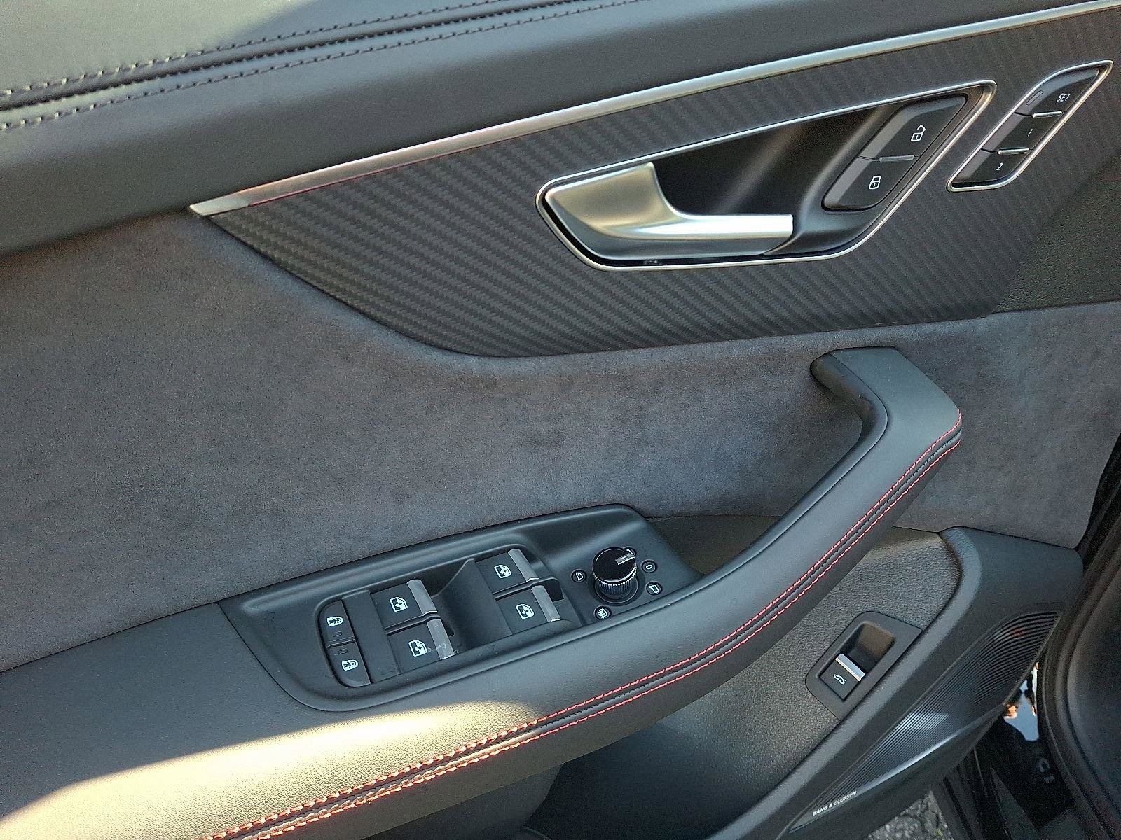 New 2026 Audi SQ7 Prestige image 10