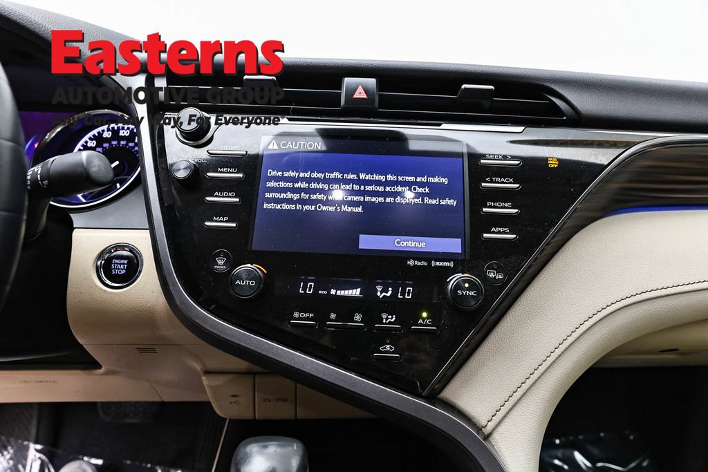 Used 2019 Toyota Camry XLE w/ Carpet Mat Package FWD image 12