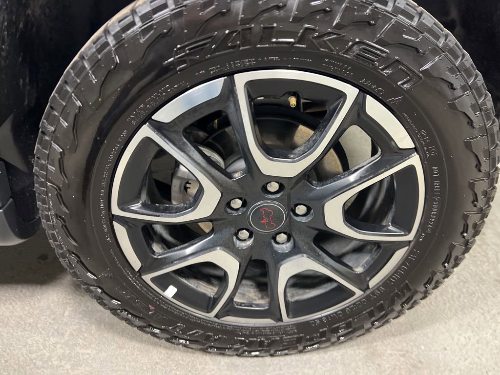 Used 2025 Jeep Compass Trailhawk image 47