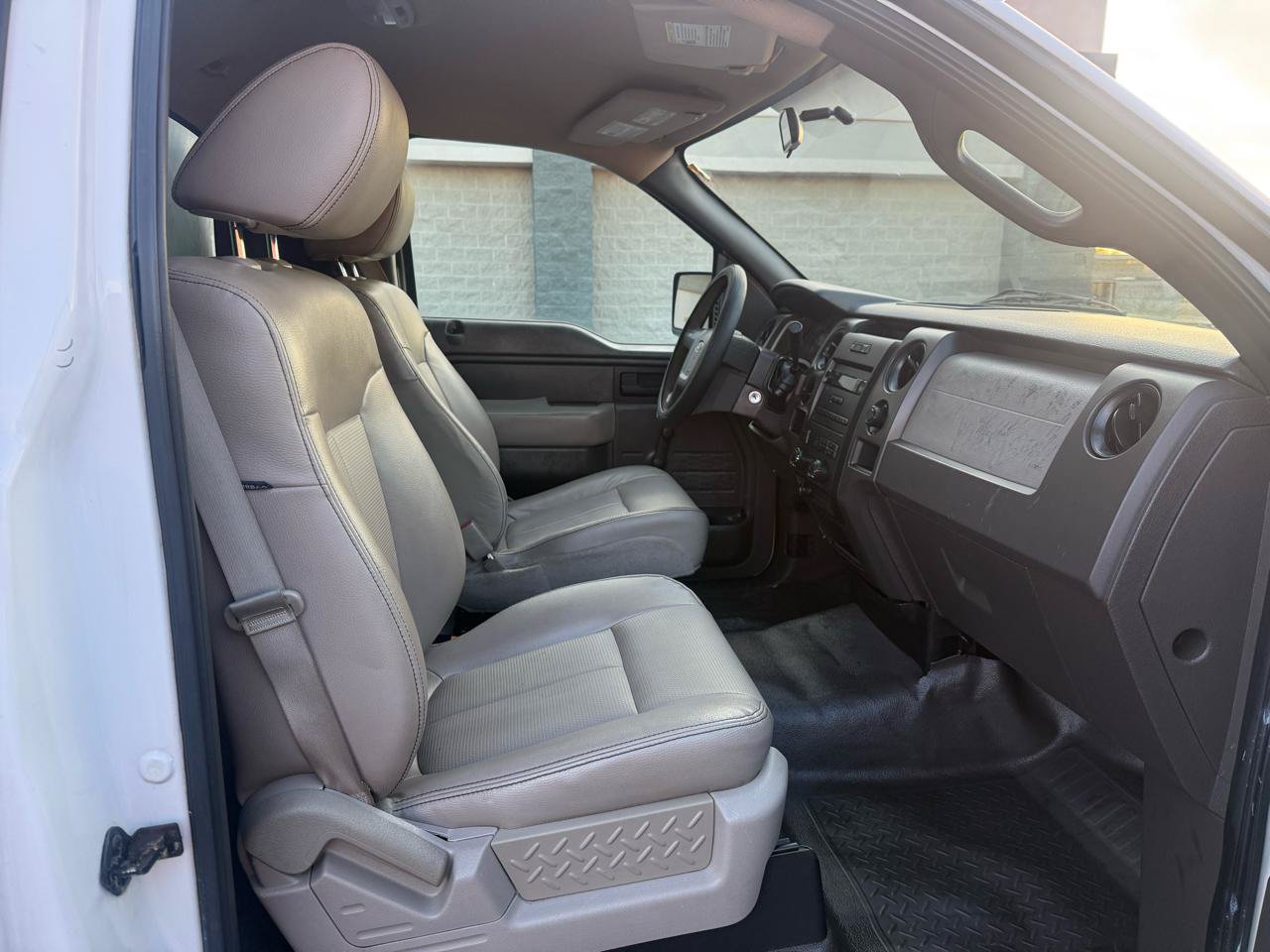 Used 2010 Ford F150 XL RWD image 11