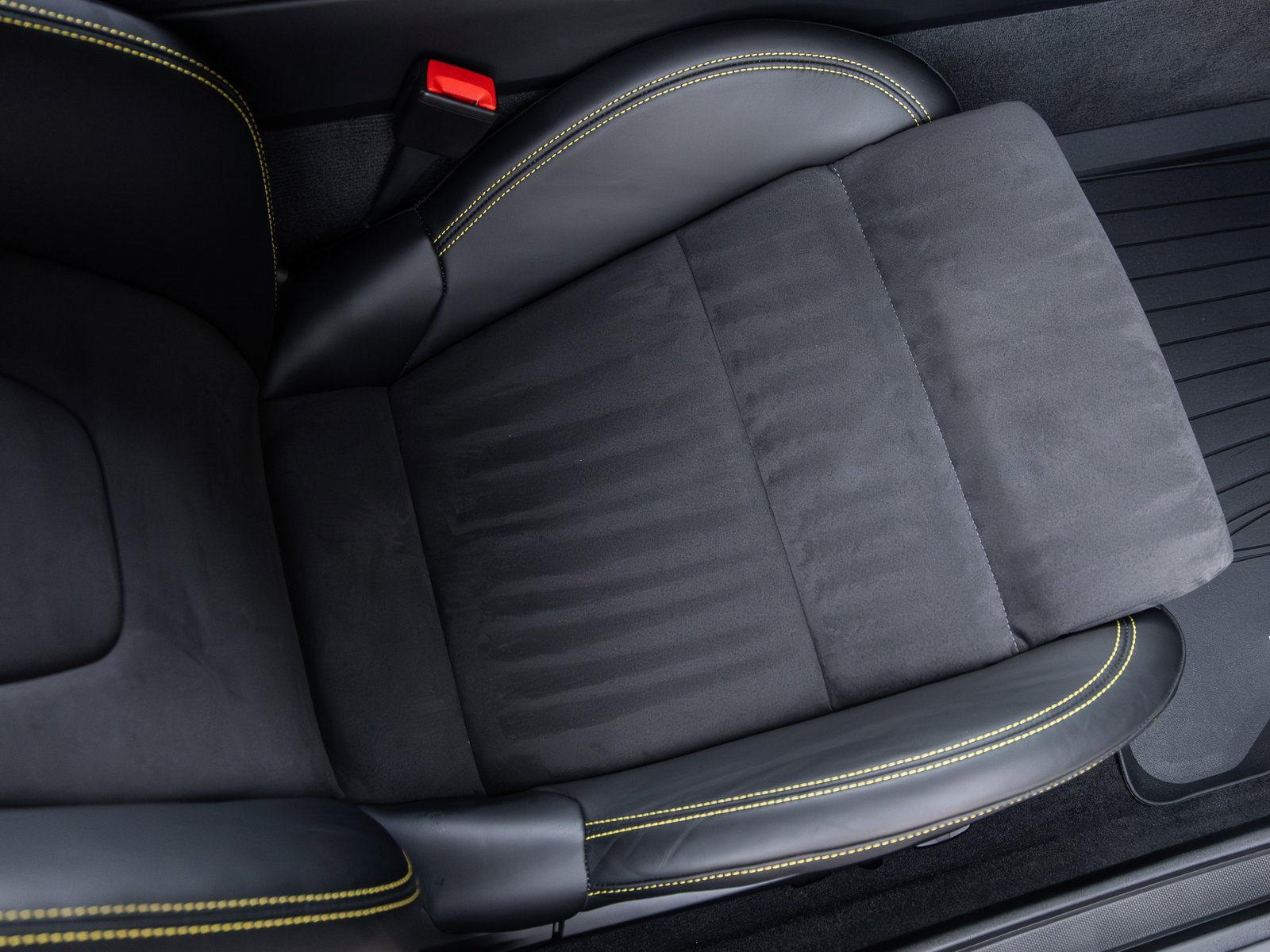 Used 2023 Porsche 911 GT3 image 45