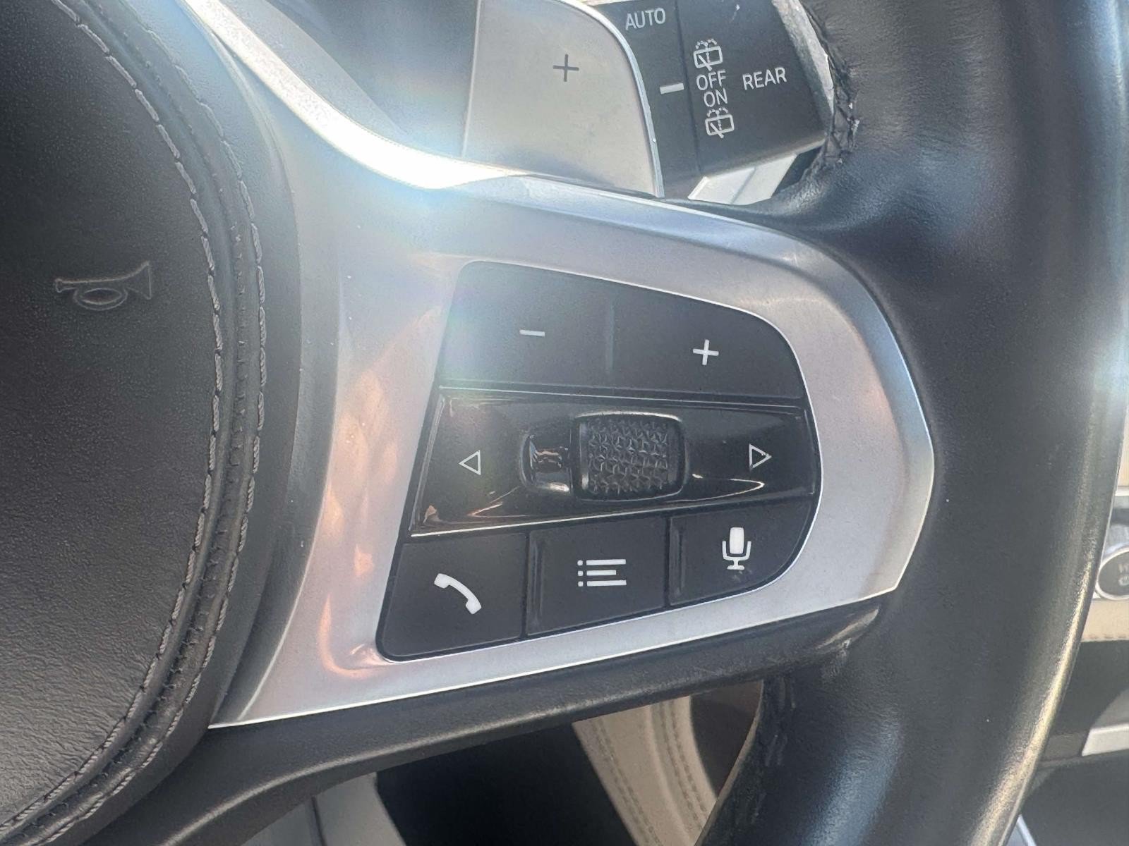 Used 2020 BMW X7 M50i AWD/4WD image 22