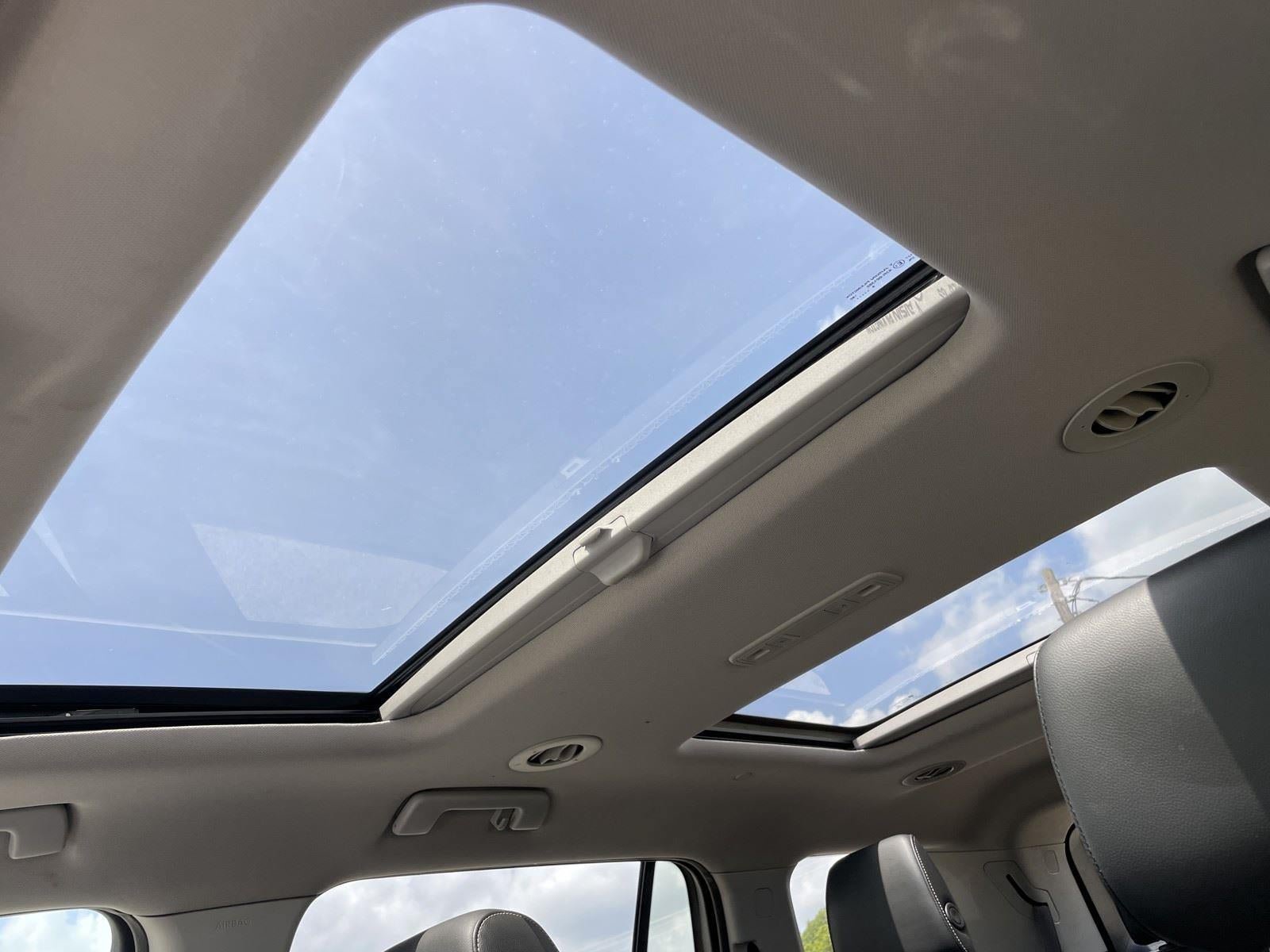 Used 2019 GMC Acadia SLT w/ Black Edition FWD image 34