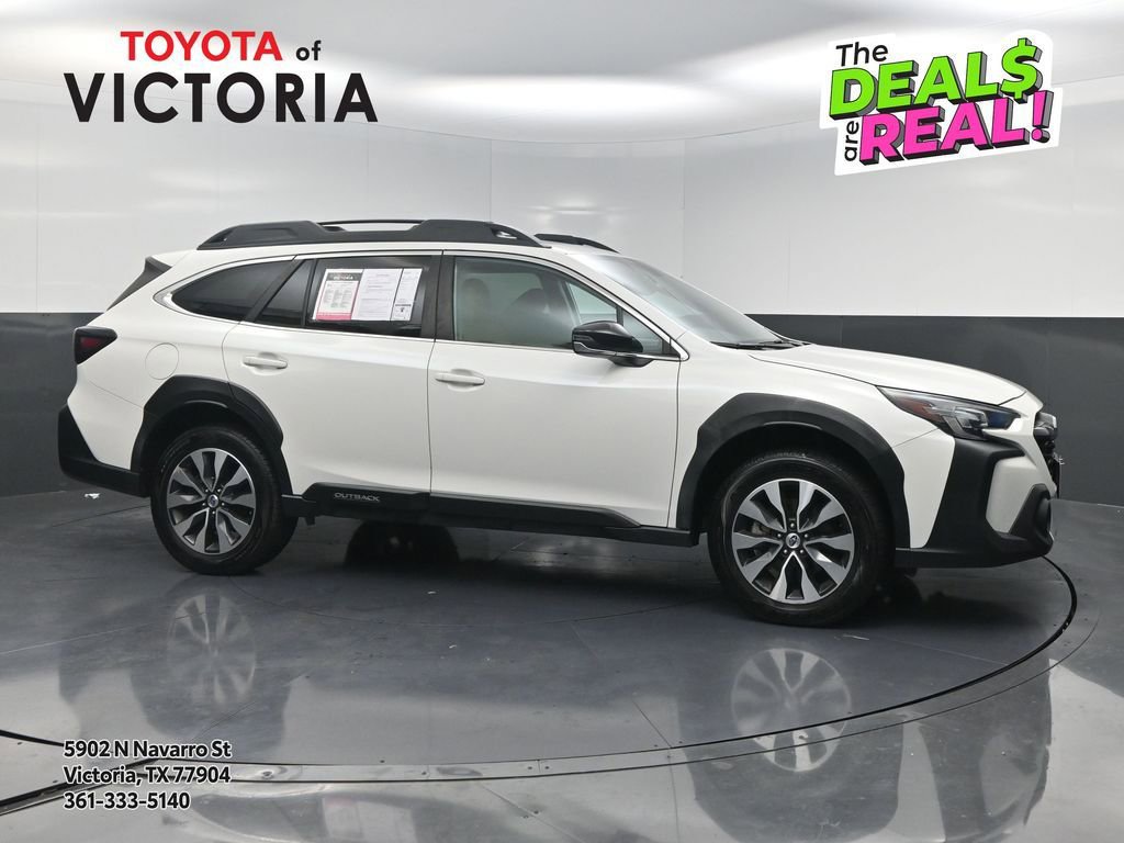 Used 2023 Subaru Outback Limited image 1