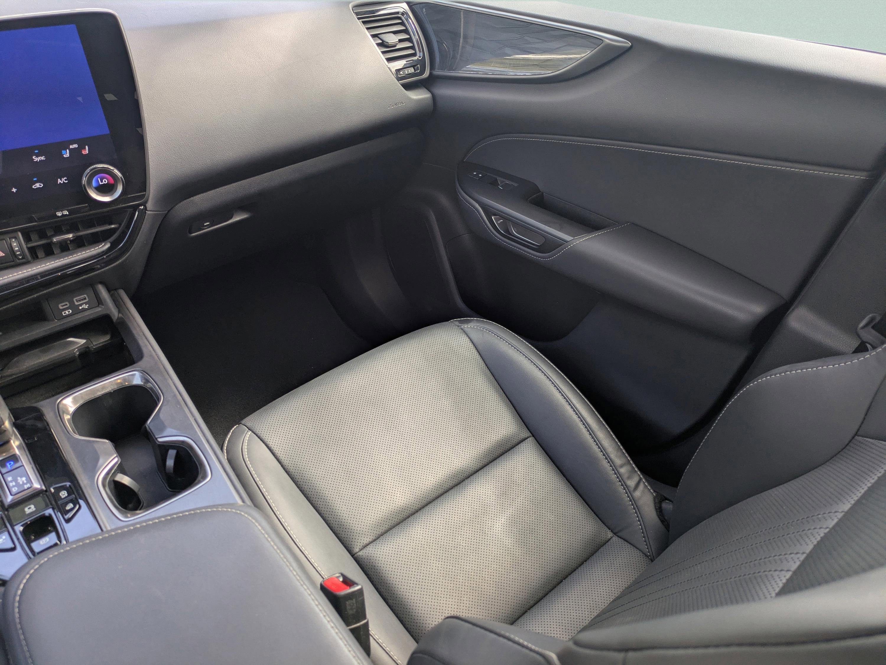 Used 2024 Lexus NX 350 AWD w/ Vision Package image 18