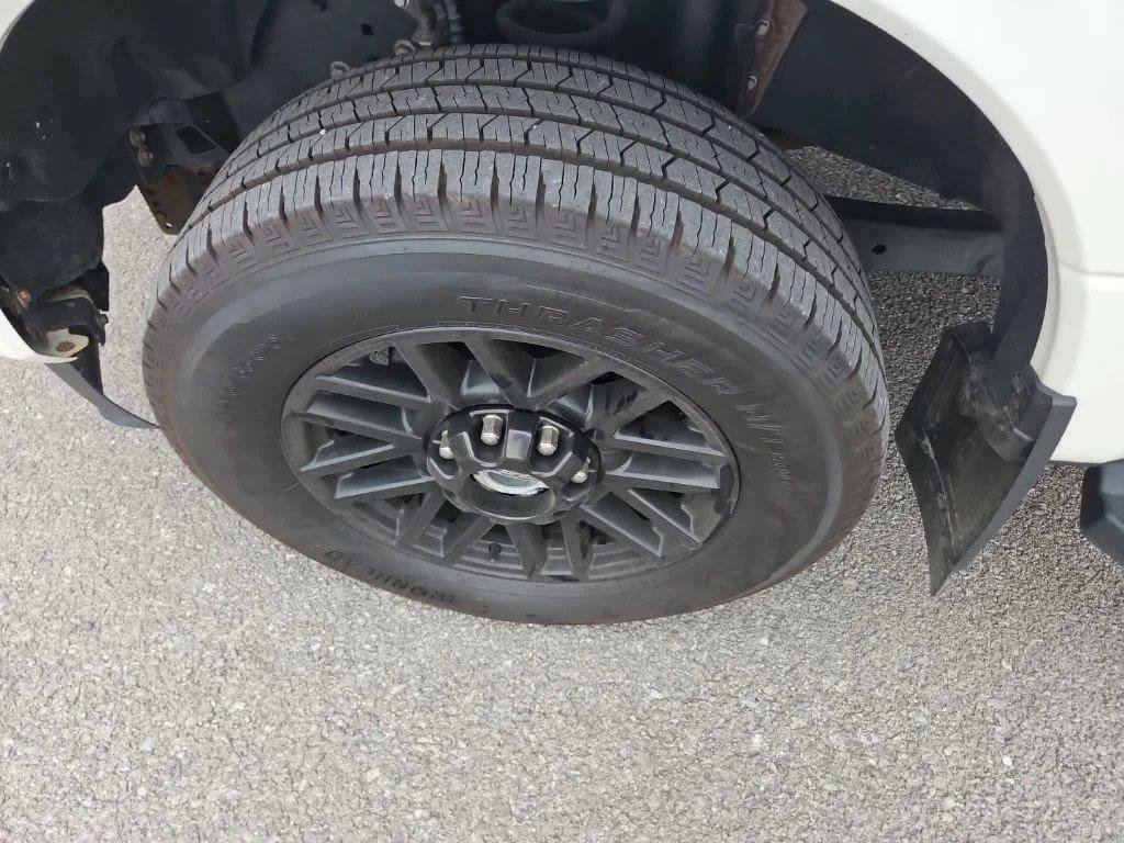 Used 2022 Ford F250 Lariat w/ Black Appearance Package AWD/4WD image 14
