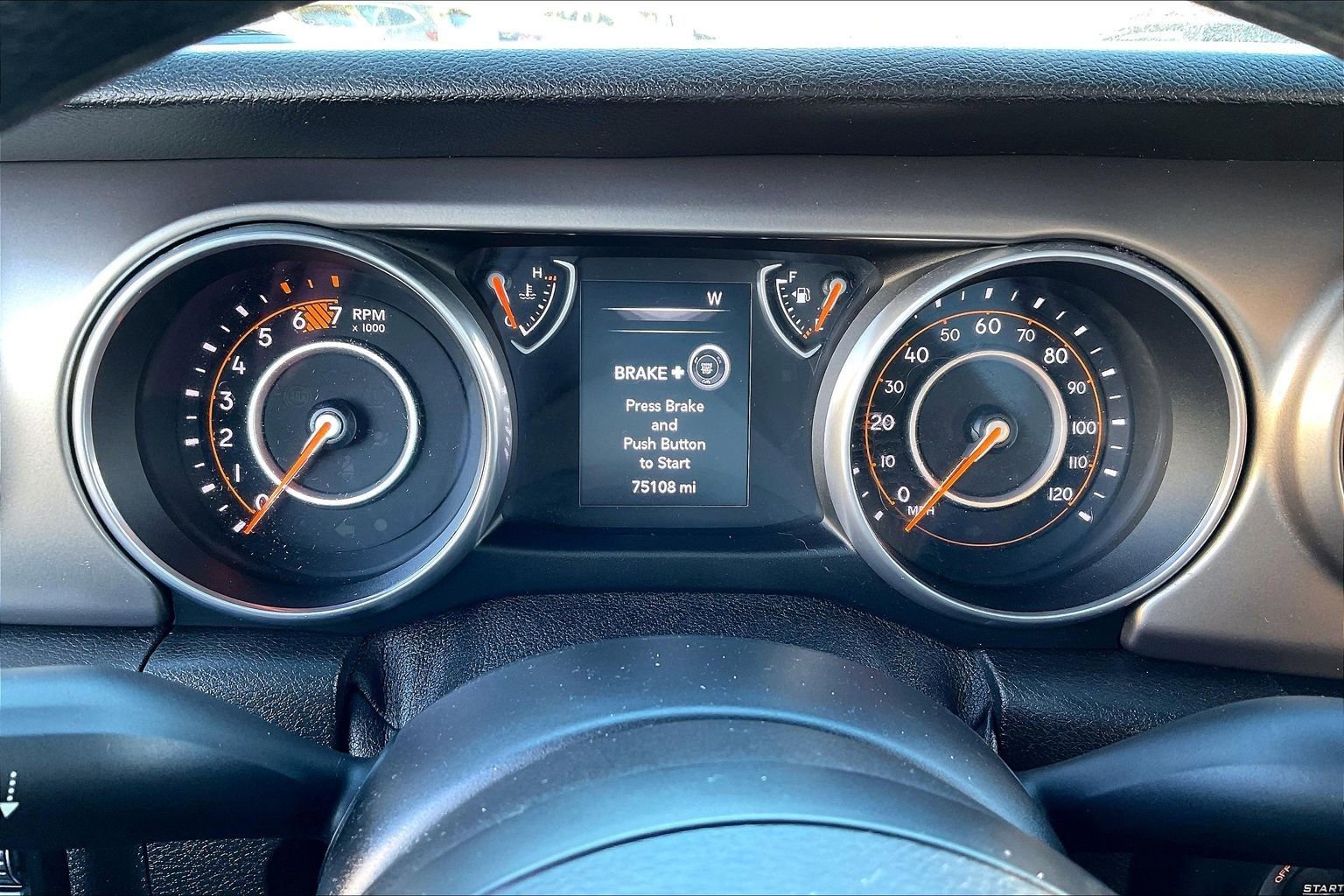 Used 2018 Jeep Wrangler Unlimited Sport image 21