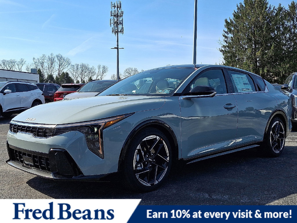 New 2026 Kia K4 EX w/ GT-Line Premium Package FWD image 2