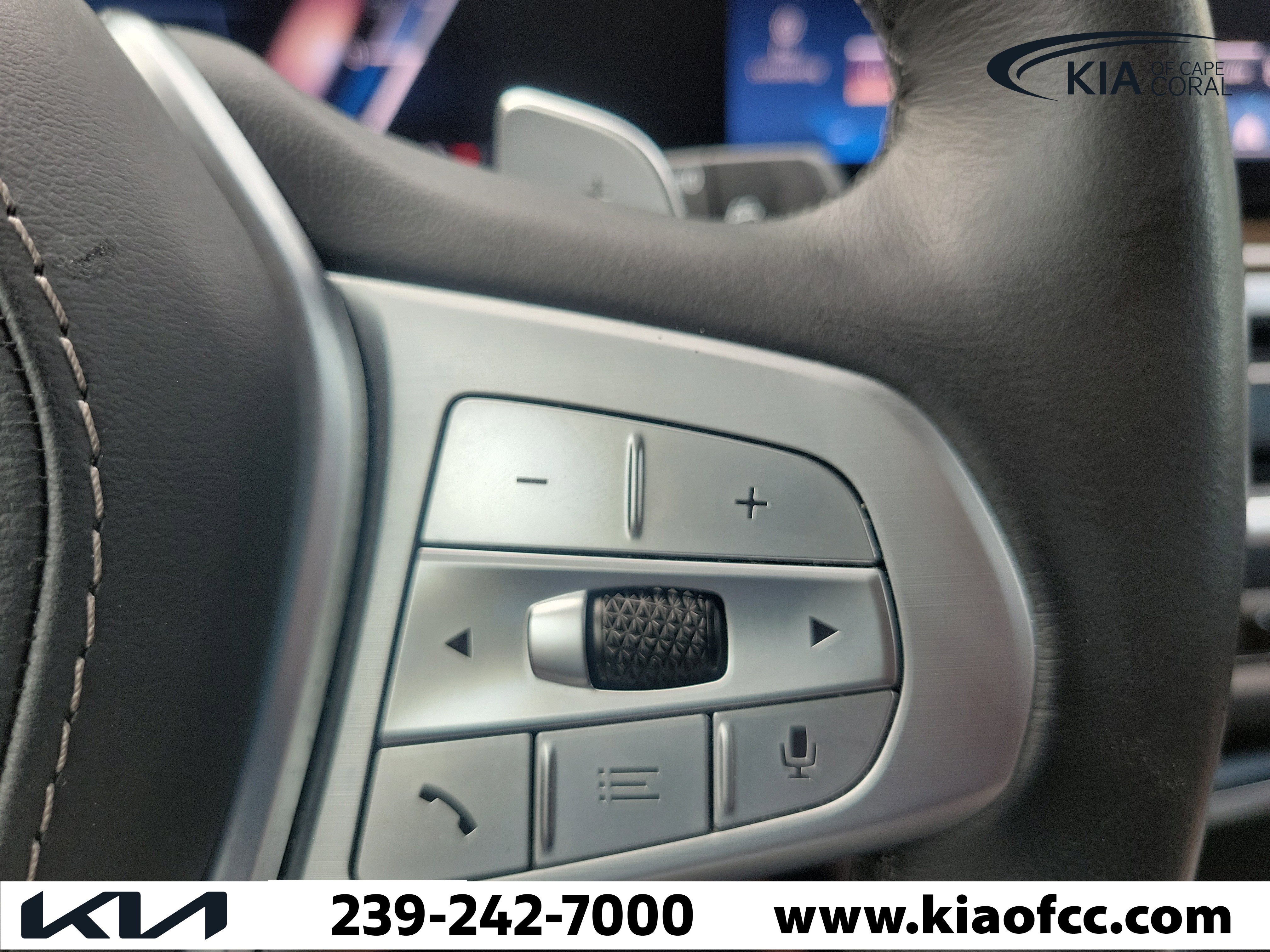 Used 2026 BMW X7 xDrive40i AWD/4WD image 27