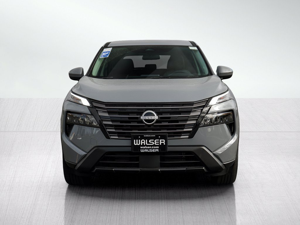 New 2026 Nissan Rogue SV AWD/4WD image 2