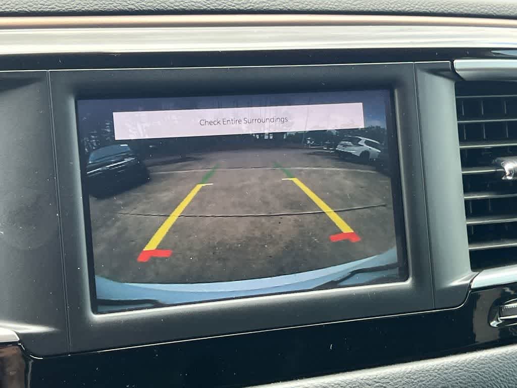 Used 2022 Chrysler Voyager LX FWD image 30