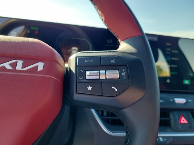 New 2026 Kia K4 GT-Line w/ GT-Line Premium Package FWD image 20