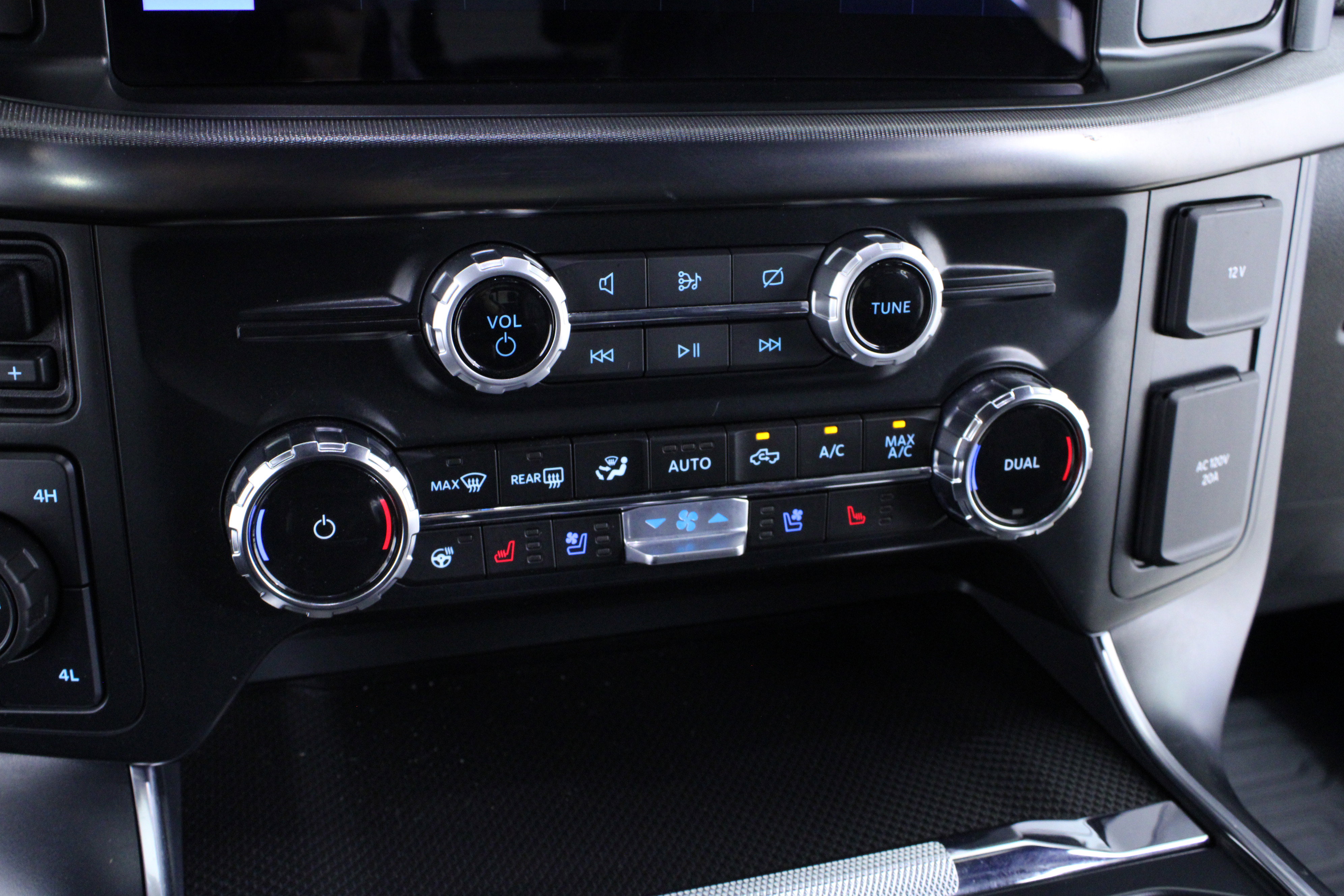 Used 2024 Ford F150 Raptor AWD/4WD image 30